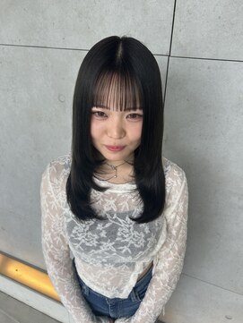 グランアディクト(Gran addict) レイヤーカット+ブラックカラー