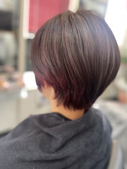 今ある悩みを"魅力"に変えるテクニック！シルエットにこだわった収まりのいいショートスタイルを提供します