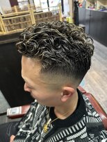 髪処田島屋 フェードメッシュパーマ