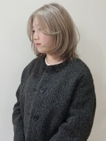 ニコフクオカヘアーメイク(NIKO Fukuoka Hair Make)&nbsp;[NIKO]レイヤーボブ/ハイトーンボブ/ホワイトベージュ