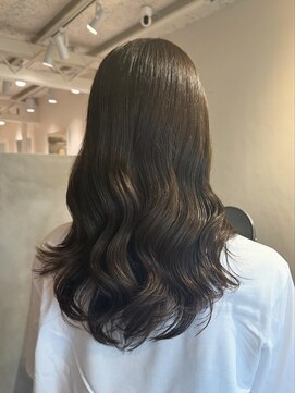 アメリ(ameri) 【kaela misaki】艶感たっぷりオリーブベージュ◎