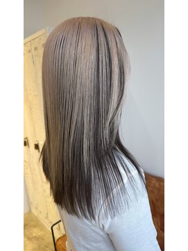 アイデザイン(I design) ハイコントラストなアンブレラカラー