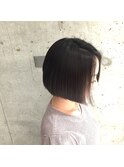 小顔ボブヘアー×とろみグレージュ