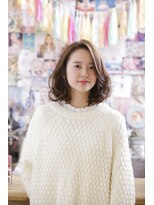 クラシゲ(KURASHIGE) デジタルパーマで動きをつくった大人ミディアム