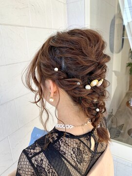 ロンド ヘアー(Rondo. Hair) #ふわふわ編みおろし