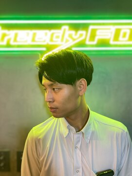 グリーディーフォックス 代々木(Greedy FOX) 韓国マッシュ/センタ-パ-ト/ツイストスパイラル/スキンフェード