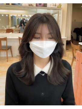 ネオリーブアイム 横浜西口店(Neolive aim) 顔周りレイヤー 前髪似合わせカット 艶髪【横浜】