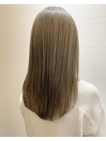 トラ バイ プティパ(Tora by petit pas) スモーキーシルバーカラー♪