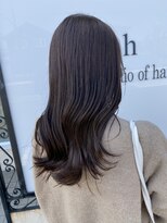 アッシュ アーティスティック スタジオ オブ ヘア(Ash artistic studio of hair)&nbsp;オリーブベージュ