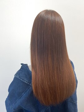 ヘアープロデュース ラピセット 松山(Lapset) 20代30代40代ストレートアッシュベージュ髪質改善艶感ロング