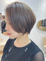 キビト(kibito)&nbsp;ショートボブ クリアグレージュ
