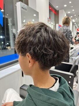 オーシャントーキョー 仙台(OCEAN TOKYO) 無造作ラフマッシュ刈り上げ黒髪メンズヘア仙台眉毛