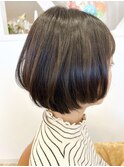 ショートボブ