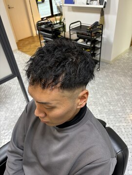 ルシードスタイルアートラッシュ(LUCIDO STYLE ARTRUSH) フェードカットツイスト