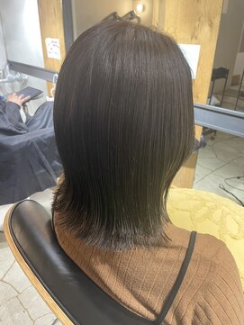 ジルコ ZiRCO グレージュボブ