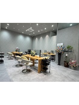 イオンモール宮崎に新登場!韓国風スタイル×髪質改善で透明感溢れる美髪に♪あなたの”似合う”を叶えます!