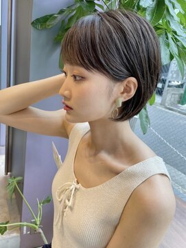 ビュートヨナカ(VIEW TOYONAKA) 【30代/40代/50代】大人のショートボブ/オリーブグレージュ/豊中