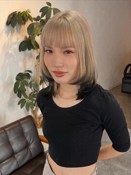 リズ(Li’s) 裾カラー/ハイトーンベージュ