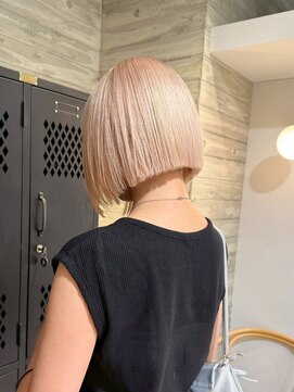 ヲタク(wotaku.) ピンクミルクティーベージュホワイトベージュダブルカラーボブ