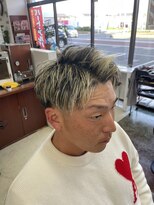 ヘアサロンナンバーワンクラブ上和田本店&nbsp;ツーブロアップバング
