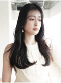 レイヤーカットで大人可愛いロングヘア♪