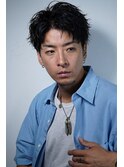 大人メンズにしか出せないかっ良さ。ルードツイスパアップバング