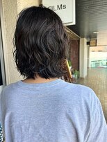 フィルム(FiLMs)&nbsp;透明感ダークブラウン/ショートボブパーマ