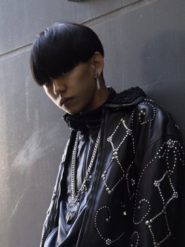 オーシャントーキョー ホワイト 原宿(OCEAN TOKYO WHITE) スリークマッシュ