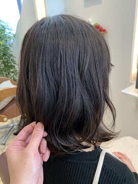 キップヘアー(Kip Hair.) ワンレンベース肩ラインで揃えて