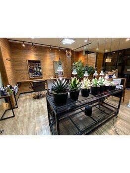 【お仕事帰りOK！】再現性の高いStyleと居心地の良い雰囲気が◎丁寧な接客が心地よいプライベートサロン♪