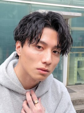 フィフス 原宿(fifth) ツイストスパイラルパーマ刈り上げツーブロック前下りマッシュ