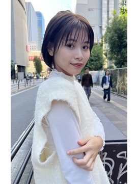 ワン バイ ジエクト(One by The Ect) 【似合わせイメチェンカット】マッシュショート×ベージュ