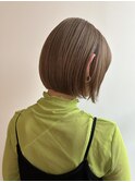 ショートボブ
