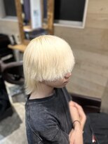 アルーシェ 新宿店(Alushe)&nbsp;ホワイトブロンド
