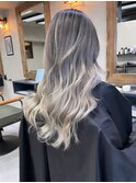 バレイヤージュ、ハイライト、レイヤーロング、グレーベージュ