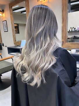 サニー 渋谷(SUNNY) バレイヤージュ、ハイライト、レイヤーロング、グレーベージュ