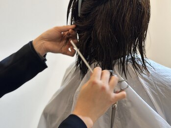 クセッテ(kusette)の写真/ショート特化型美容師も在籍！1人1人の髪の流れを見極めてカット。乾かすだけで時短スタイリングが叶う♪
