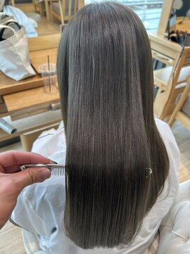 パルス ヨコハマ(PULSE yokohama) オリーブベージュ/レイヤーカット/内巻きワンカール