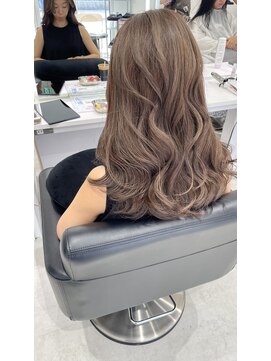 ノーム(NORME) オリーブグレージュ