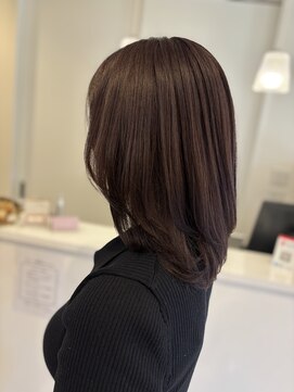 シェール アミ(chere AMIE) 重めレイヤーカット×パープルブラウン