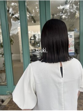 ツキ(tsuki.) 《 tsuki. 》 切りっぱなしbob × OWAY organic color