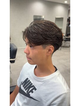 ササ(33) 「フェザーパーマ」