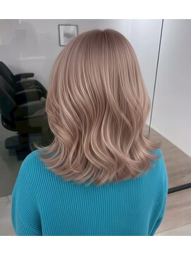 モアナ バイ ヘッドライト 二俣川店(Moana by HEADLIGHT) Moana【二俣川】#ブリーチ#ミルクティーベージュ#ミディアム