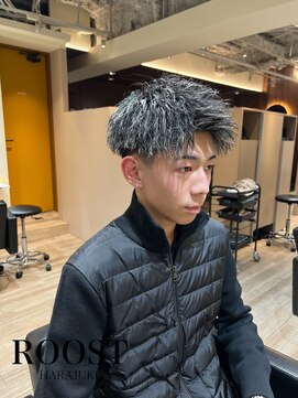 ルースト 原宿店(ROOST) 刈り上げセンターパート/波巻きツイストスパイラル/渋谷/原宿