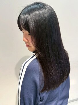 オンフ(ONFFO) 前髪カット ストレート 艶髪 ロング 黒髪 20代 髪質改善