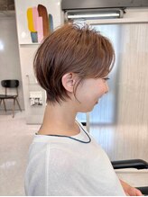 ヨール(YOL)&nbsp;３０代４０代耳掛けマッシュショート