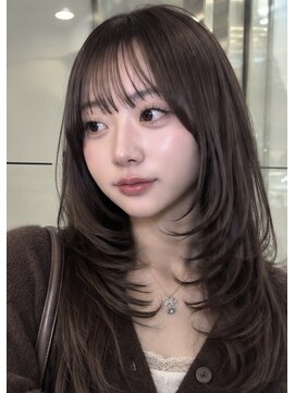 ベル 新宿(Belle) 大人ヘア　レイヤーカット　秋カラー　ベージュカラー　新宿