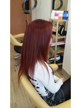 ヘアーメイクサーブ(hair make Serve) レッド×レッド