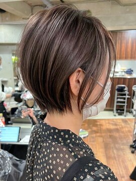 ジルブラン 国分寺(JIL BLAN) 大人ショートヘア/ハイライトカラー/イルミナカラー[国分寺]