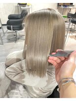 スワン アサヒカワ(SWAN ASAHIKAWA)&nbsp;【旭川美容室】これぞ、プラチナミルクティーグレージュ